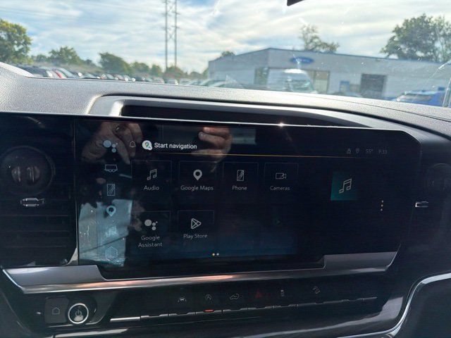 Used 2023 Chevrolet Silverado 1500 RST AWD/4WD image 11