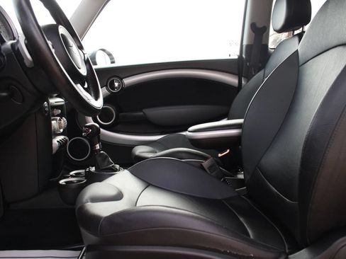 Used 2010 MINI Cooper S FWD image 10