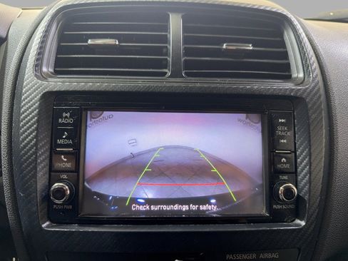 Used 2020 Mitsubishi Outlander Sport ES image 15