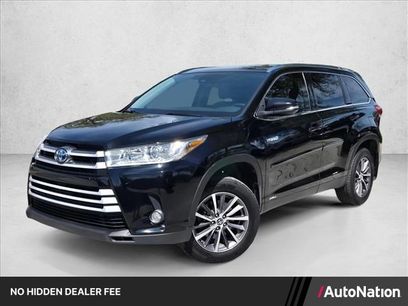 Used 2019 Toyota Highlander XLE