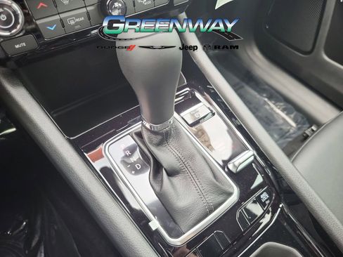 New 2026 Jeep Compass Latitude image 21