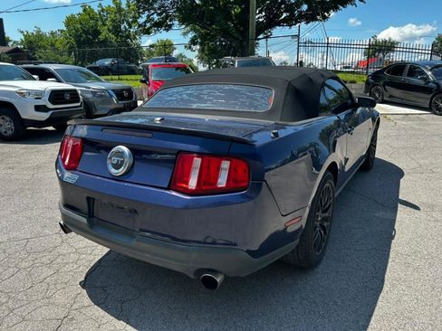 Used 2010 Ford Mustang GT RWD image 5