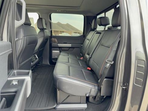 New 2026 Ford F250 Lariat w/ Black Appearance Package image 10