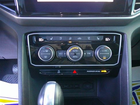 Used 2021 Volkswagen Atlas SEL Premium image 14