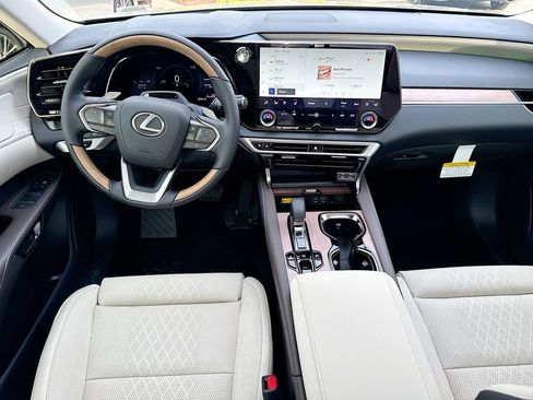 New 2026 Lexus RX 450h AWD image 24