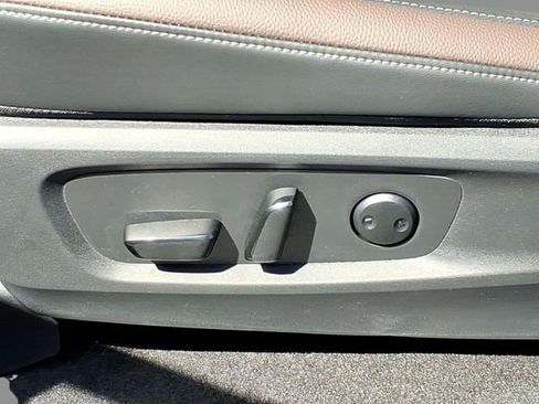 New 2026 Nissan Pathfinder Platinum w/ Cargo Package AWD/4WD image 18