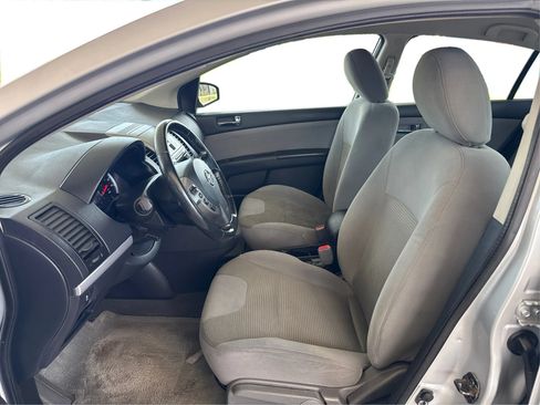Used 2012 Nissan Sentra 2.0 SR w/ Convenience Pkg FWD image 9