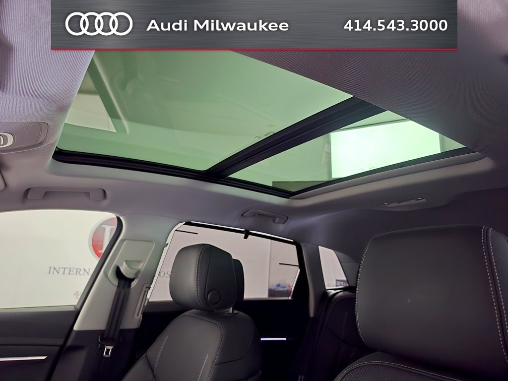 Used 2024 Audi Q8 e-tron Prestige w/ Prestige Package AWD/4WD image 19