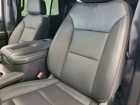Used 2022 Chevrolet Tahoe RST w/ Sport Performance Package AWD/4WD image 20