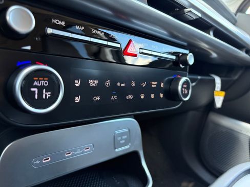 New 2026 Hyundai Ioniq 9 Limited image 34