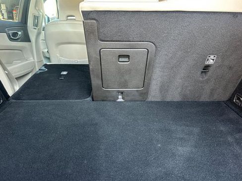 Certified 2023 Volvo XC60 T8 Plus w/ Climate Package image 15