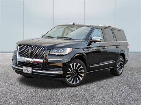 Used 2023 Lincoln Navigator Black Label image 1