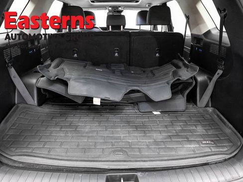 Used 2022 Hyundai Palisade SEL w/ 8P Bench Seat Package AWD/4WD image 23