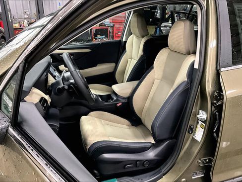 New 2025 Subaru Outback Premium image 9