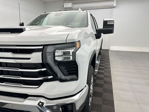 New 2026 Chevrolet Silverado 3500 LTZ w/ LTZ Plus Package AWD/4WD image 20