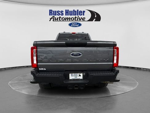 Used 2024 Ford F250 XL AWD/4WD image 4