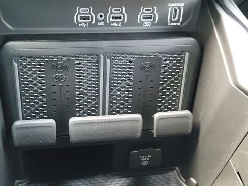 New 2026 RAM 1500 Limited image 22