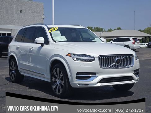 Certified 2023 Volvo XC90 B6 Ultimate w/ Protection Package Premier AWD/4WD image 3