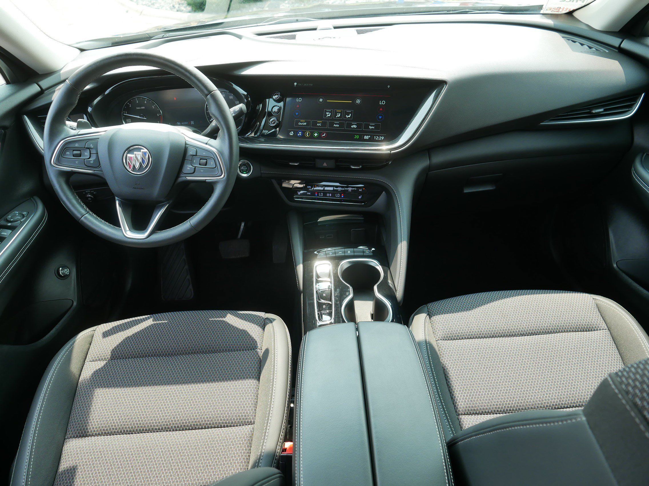 Used 2023 Buick Envision Preferred AWD/4WD image 10