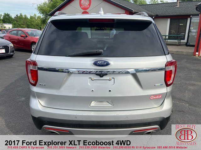 Used 2017 Ford Explorer XLT w/ Equipment Group 202A AWD/4WD image 6