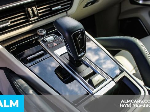 Used 2023 Porsche Cayenne Turbo image 35