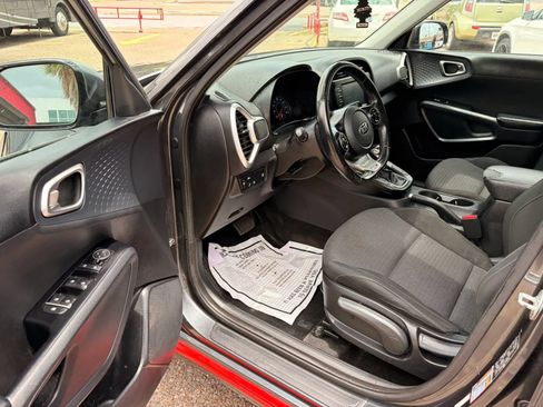 Used 2020 Kia Soul GT-Line w/ GT 2.0L Power Sunroof Package FWD image 20