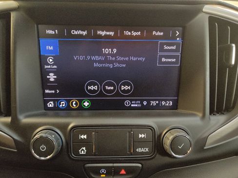 Used 2023 GMC Terrain AT4 w/ Tech Package AWD/4WD image 25