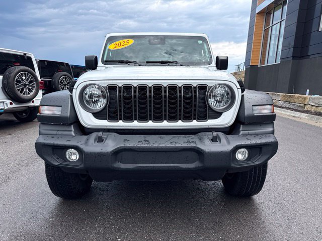 Used 2025 Jeep Wrangler Unlimited Sport AWD/4WD image 9