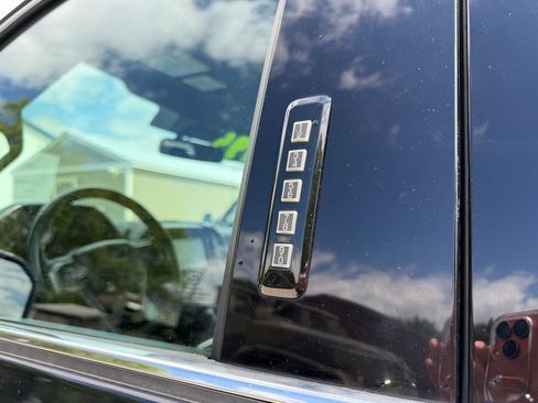 Used 2018 Ford F150 Limited AWD/4WD image 6