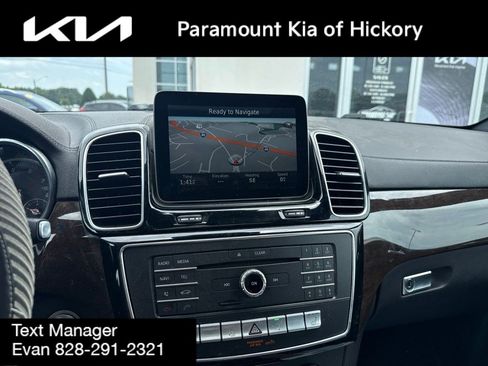 Used 2017 Mercedes-Benz GLS 450 4MATIC image 9