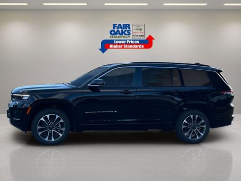 New 2025 Jeep Grand Cherokee L Overland image 12