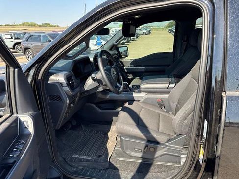 Certified 2025 Ford F150 XLT w/ Equipment Group 302A MID AWD/4WD image 19