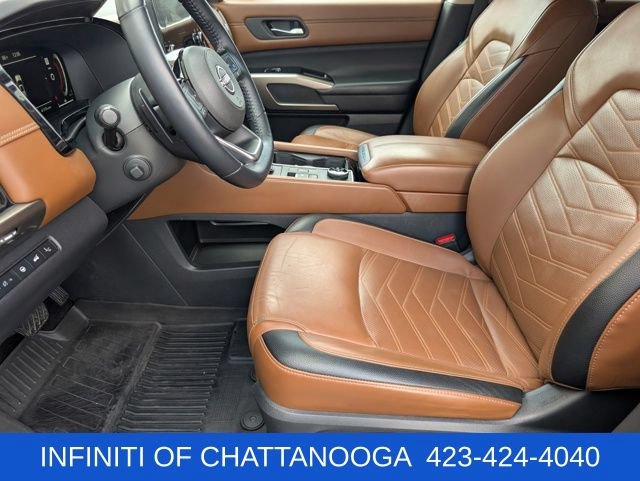 Used 2023 Nissan Pathfinder Platinum w/ Cargo Package AWD/4WD image 21
