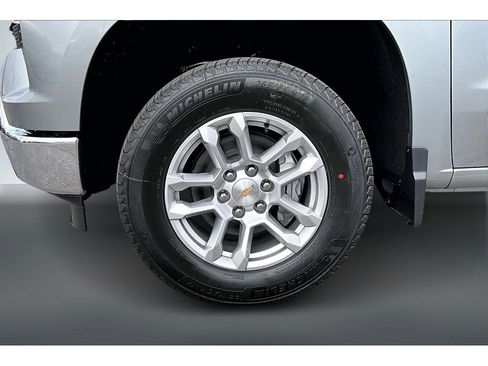 New 2026 Chevrolet Silverado 1500 LT image 13