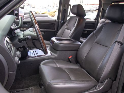 Used 2012 GMC Sierra 3500 Denali image 10