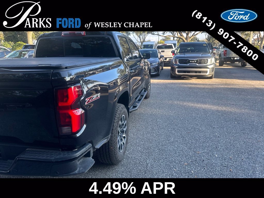 Used 2023 Chevrolet Colorado Z71 w/ Z71 Convenience Package 2 AWD/4WD image 15