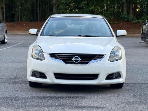 Used 2012 Nissan Altima 2.5 S w/ 2.5S Premium Pkg FWD image 2