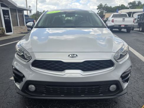 Used 2020 Kia Forte LXS FWD image 10