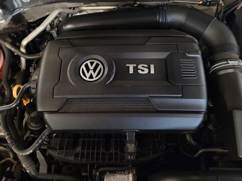 Used 2015 Volkswagen Passat 1.8T SEL Premium FWD image 30