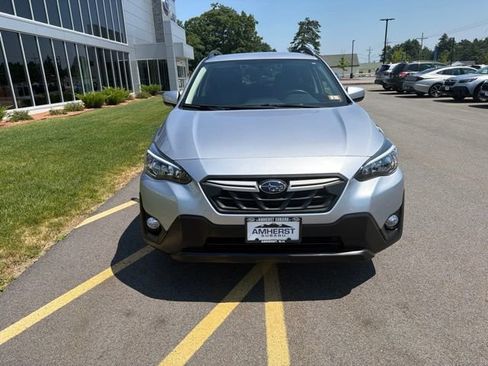 Used 2021 Subaru Crosstrek 2.0i Premium AWD/4WD image 2