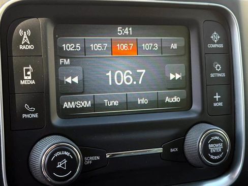 Used 2015 RAM 1500 Classic SLT AWD/4WD image 16