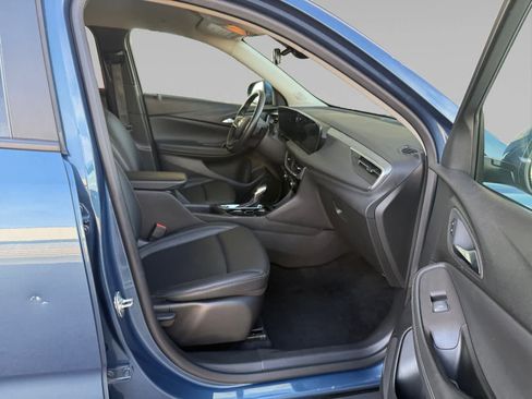 Used 2024 Buick Encore GX Sport Touring FWD image 15