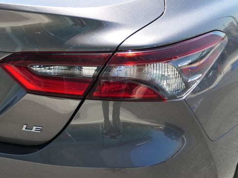 Used 2024 Toyota Camry LE FWD image 4