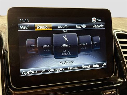 Used 2018 Mercedes-Benz GLE 350 4MATIC image 16