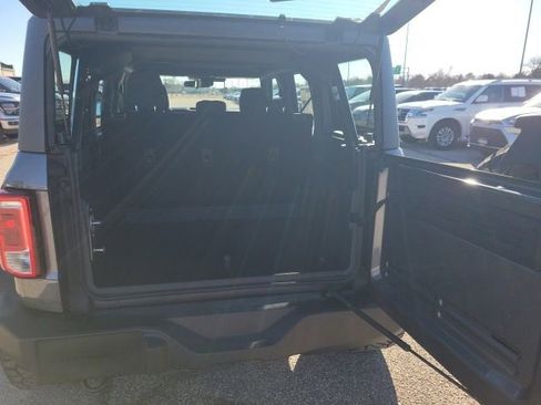 New 2025 Ford Bronco Base image 26
