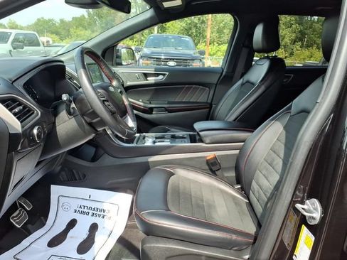 Certified 2024 Ford Edge ST-Line AWD/4WD image 12