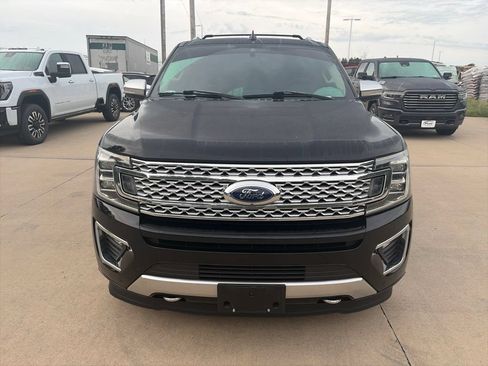 Used 2018 Ford Expedition Max Platinum AWD/4WD image 3
