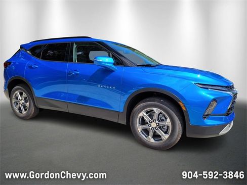 New 2025 Chevrolet Blazer LT image 10