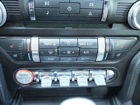 Used 2015 Ford Mustang Premium image 32