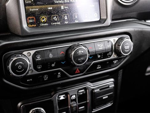 Used 2021 Jeep Wrangler Unlimited Sport image 23